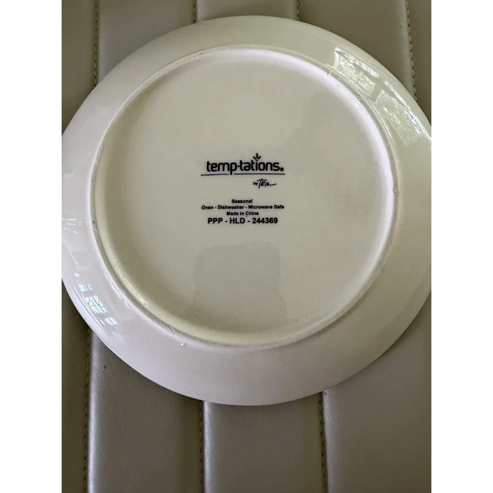 Temp-tations Special Edition Seasonal Holly Peppermint Luncheon Plate